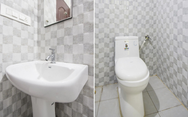 OYO 62496 Srigandha Party Hall