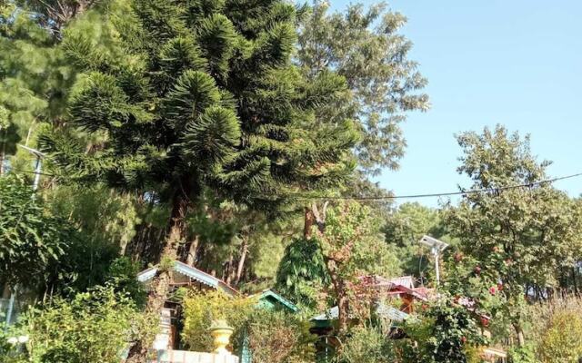 Fabhotel Royal Green Buds