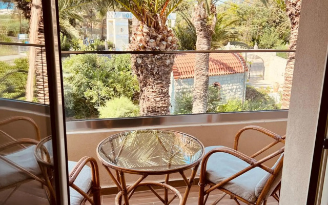 Lili Hotel