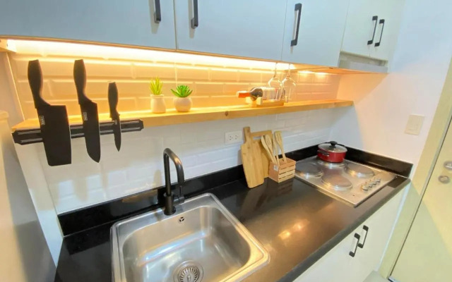 2 Bedroom Condo in Jazz Makati