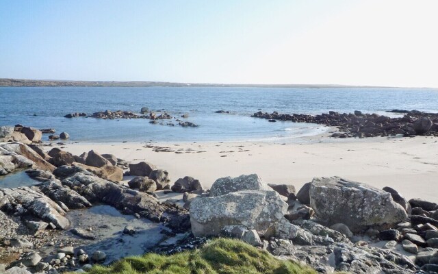 Cnocan Na Cuaigh Carraroe
