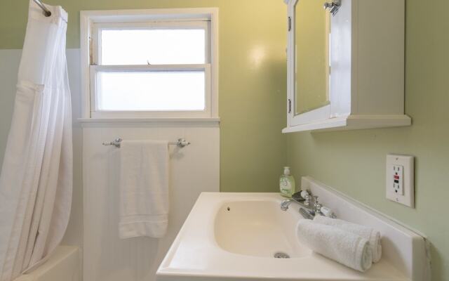 Weymouth Lane 3 Bedroom Beach Home