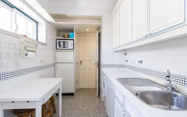 Lisbon Apartments near River