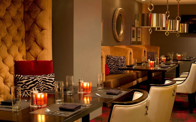 Ambassador Hotel Kansas City, Autograph Collection