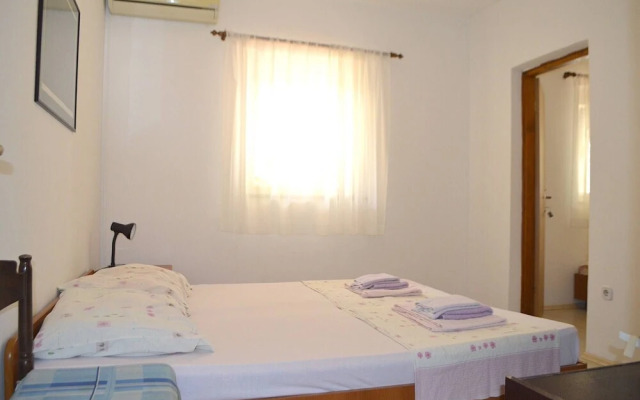 Nice Apartment Leda In Center