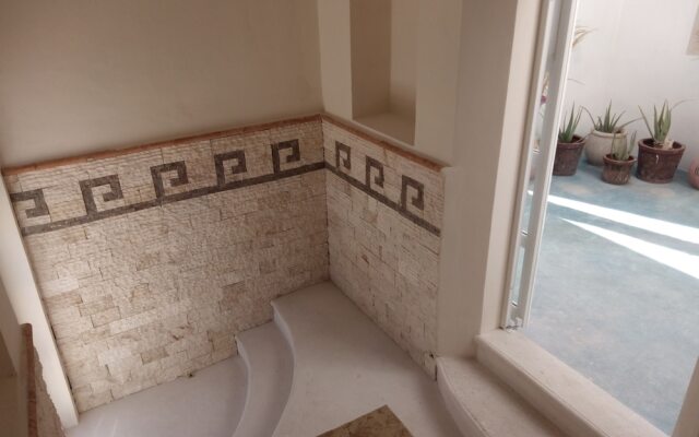 Mayab Suites Hotel