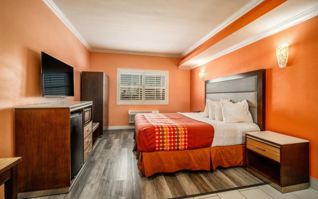 Rodeway Inn & Suites Pasadena