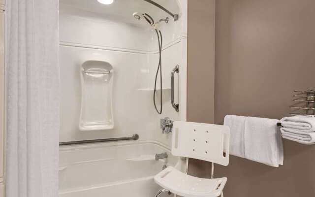Royal Hotel Regina, Trademark Collection by Wyndham