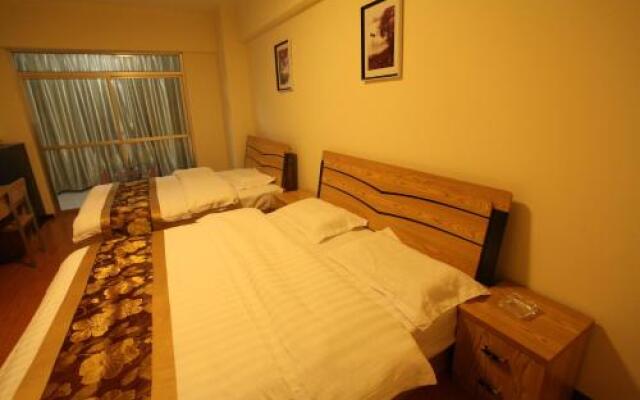 Bell Tower Apartment Hotel - Xian