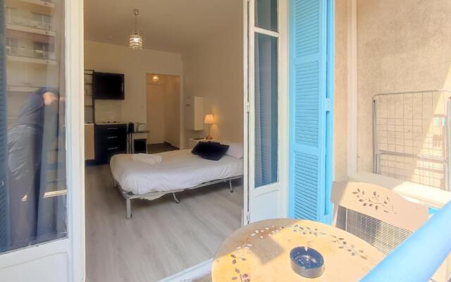 BH - LE STELLA MONTE - central, 2 people, near sea