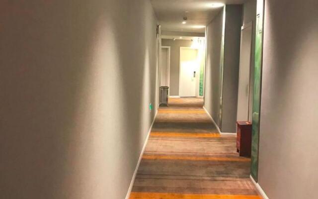 7 Days Inn Lhasa Ali Shanxi Road