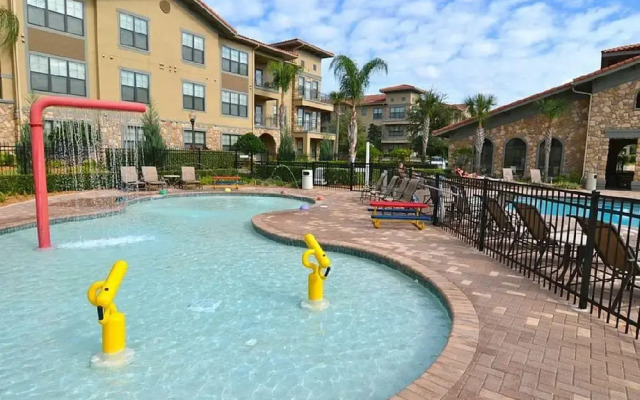 Bella Piazza 904 - 535