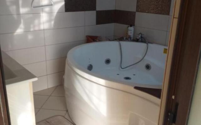 Big appartement avec jacuzzi