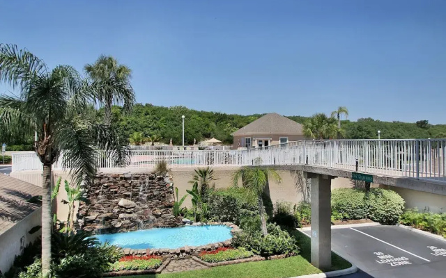 Stunning 3BR Condo w/ Wraparound Porch Ocean Park