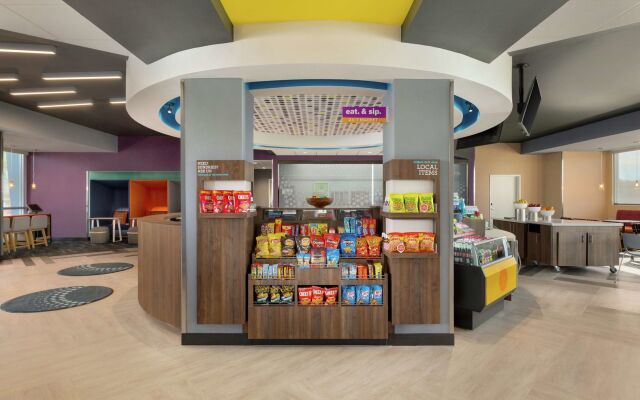 Tru by Hilton Houston Webster NASA