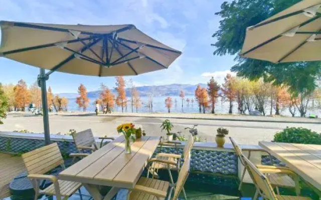 Coastal Clouds  Beautiful Inn