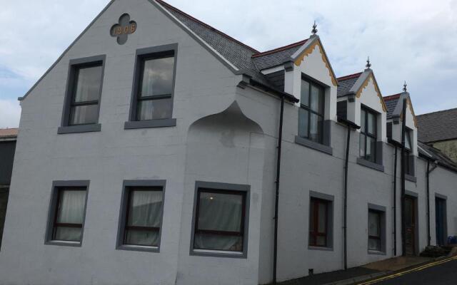 Scalloway, Waterside 2-bed, 2-ensuite apartment, great views