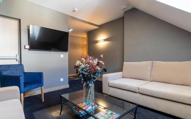 Madame Vacances Hôtel les Cimes