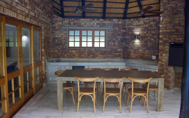 Kruger Park Lodge - IKZ2 - 3 Bedroom Chalet
