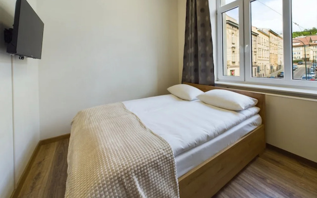 Wooden Cracow Studio by Renters