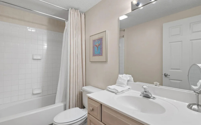 Inn at Crystal Beach 611