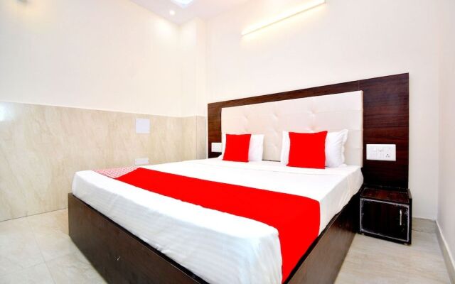 Oyo 29645 The Meridien