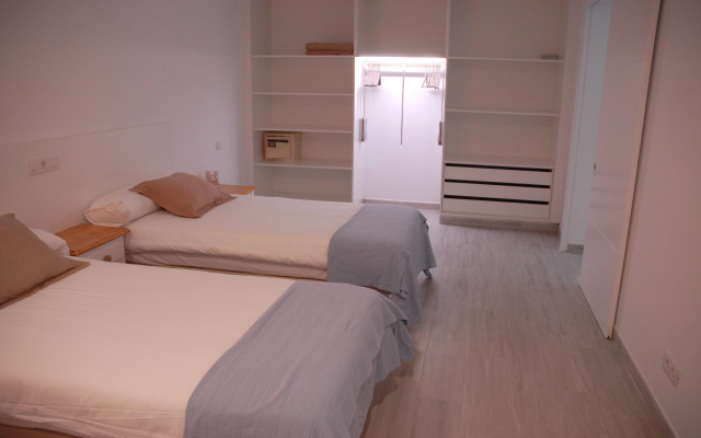 Neptuno Apartments