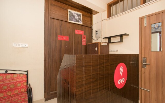 OYO 1848 Hotel Anugriha Rooms