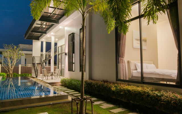 WE by Sirin Pool Villa Huahin