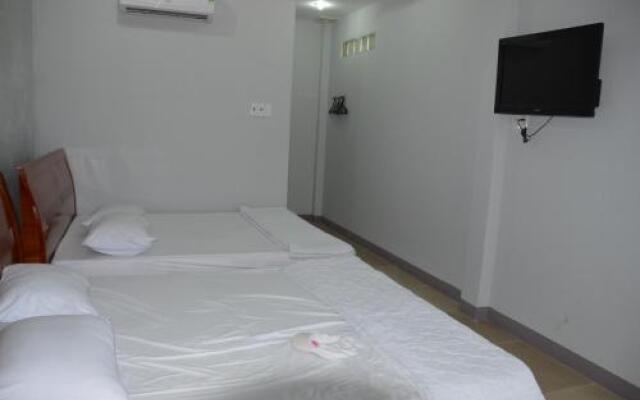 Phung Hoang Motel