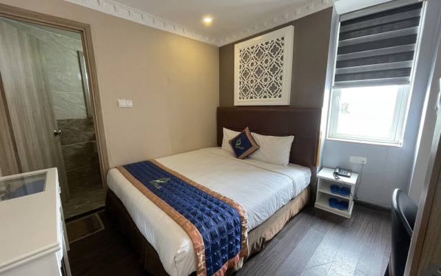 Pinus Hotel