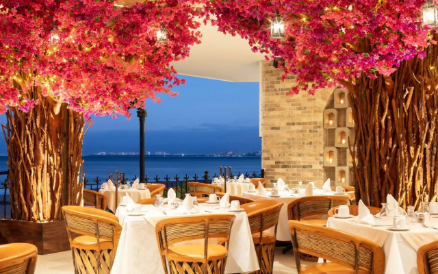 Playa Los Arcos Resort & Spa All Inclusive