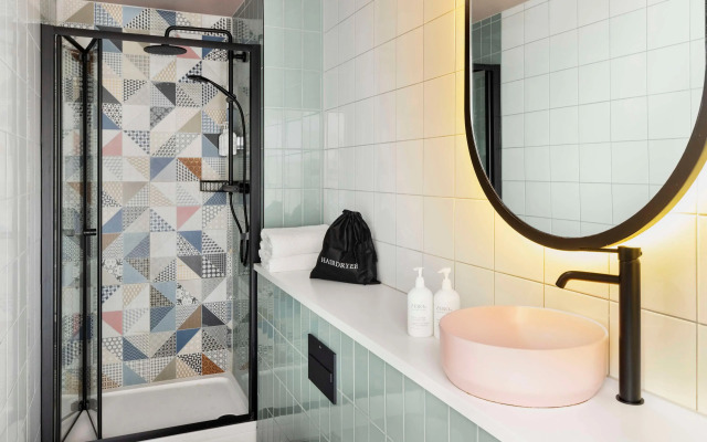 Spark by Hilton London Romford