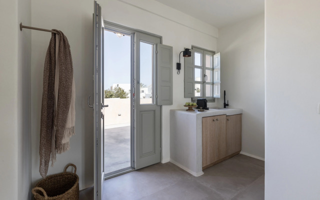Frescoes Luxury Suites