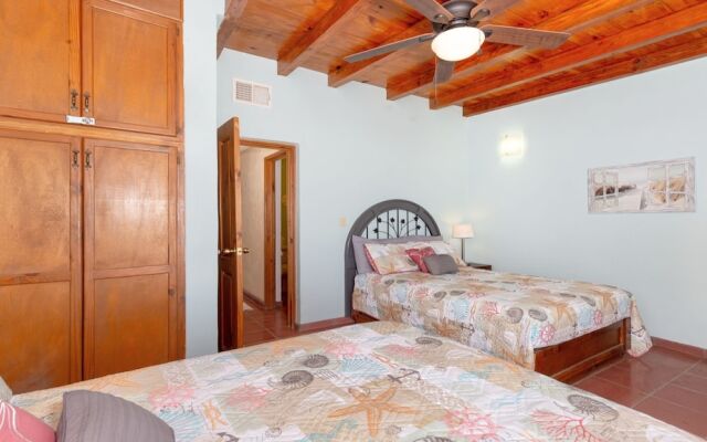 Paradise Villa 19 by Kivoya