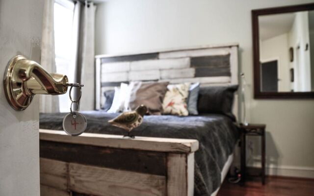 Birdhouse Bed and Breakfast