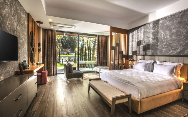 Unique Life Style Hotel