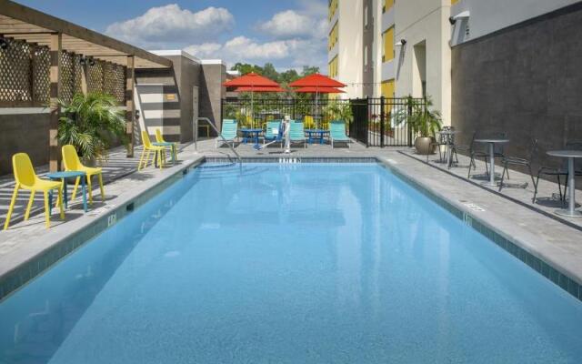 Home2 Suites By Hilton Lakeland South Polk Parkway