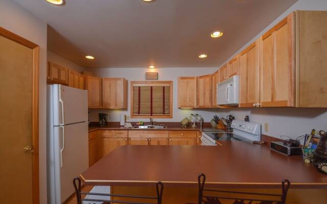 Very Beary Ridge House