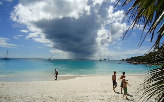 Ocean Jewels Resort
