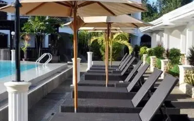 West Wing Resort Hotel