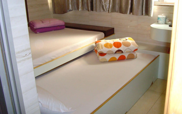 Yue Ka Hotel - 52-54 Argyle Street