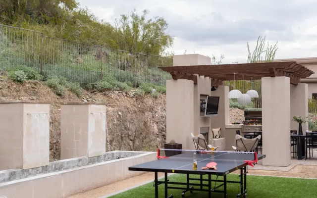 Apollo in Paradise Valley