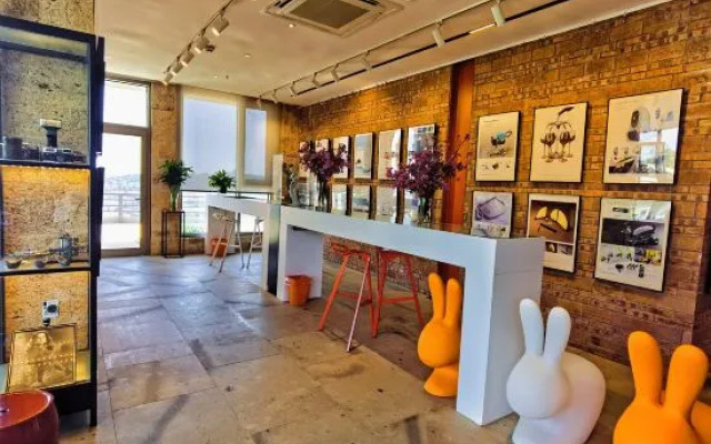 Dashi Award Museum Homestay