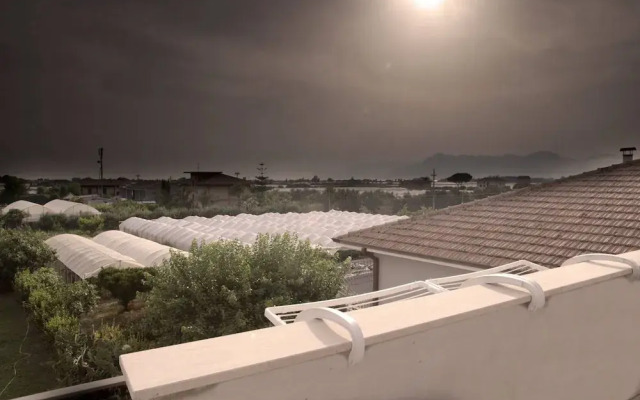 Rilassante E Indipendente- La Rondinella -detacha