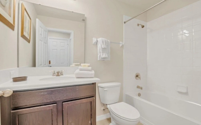 1210yc 6 Bedroom Villa by Redawning