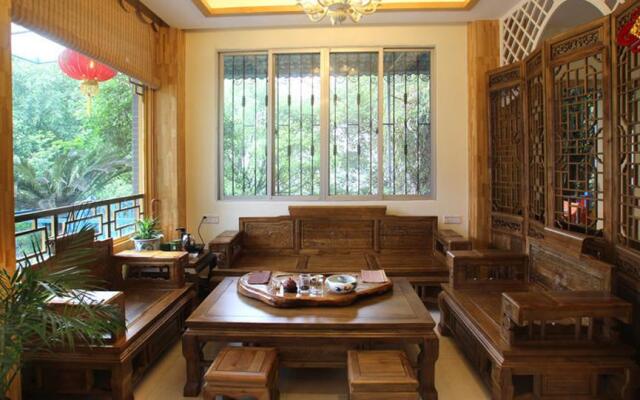 Yangshuo Moonriver Hotel