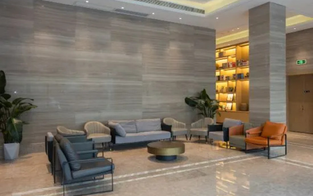Starway Hotel (Shenzhen Bao'an International Convention and Exhibition Center)