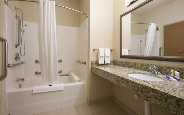 Comfort Suites Blaine