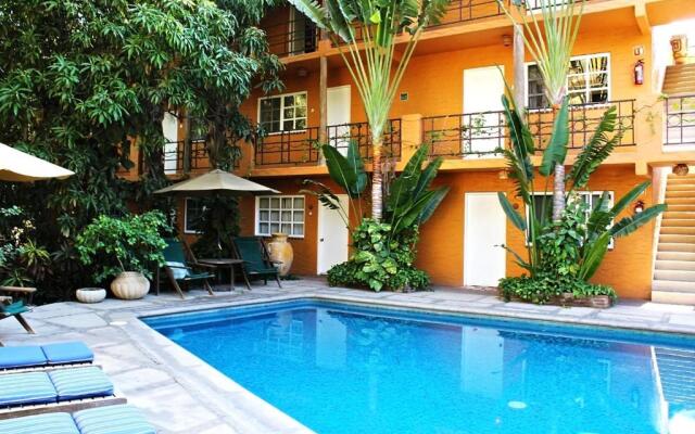 The Bungalows Hotel